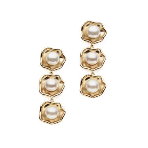 ΝΥΦΙΚΑ ΣΚΟΥΛΑΡΙΚΙΑ ΣΕ ΣΧΗΜΑ ΛΟΥΛΟΥΔΙΟΥ ΜΕ ΙΒΟΥΑΡ ΜΑΡΓΑΡΙΤΑΡΙΑ ΓΛΥΚΟΥ ΝΕΡΟΥ